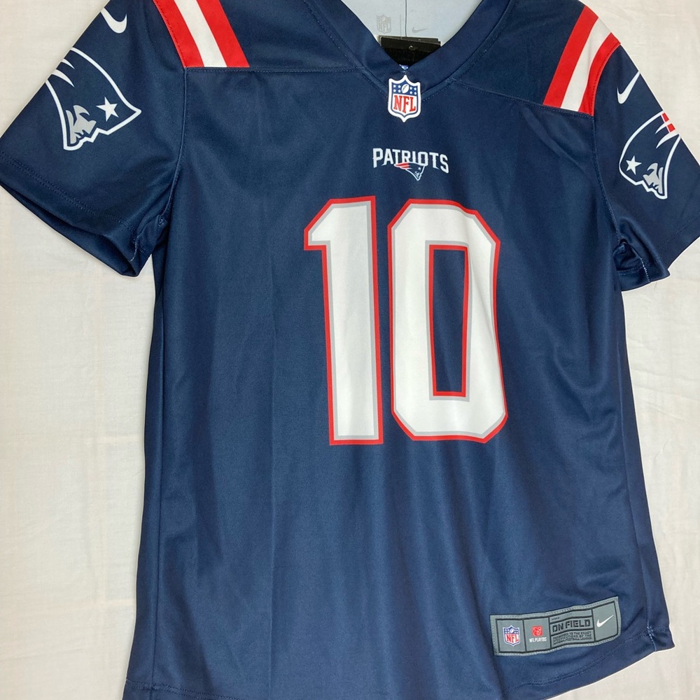 New England NFL Patriots jersey women’s shirt new